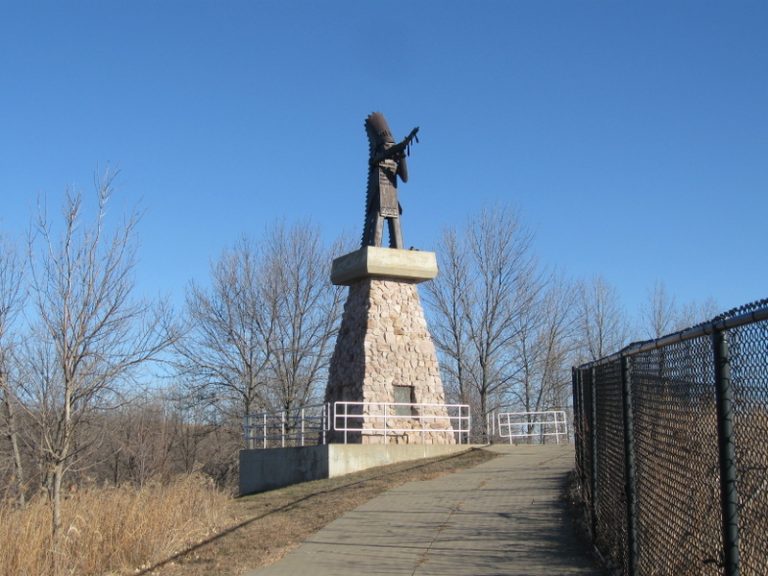 31 Best & Fun Things To Do In Sioux City (Iowa) Travel Around