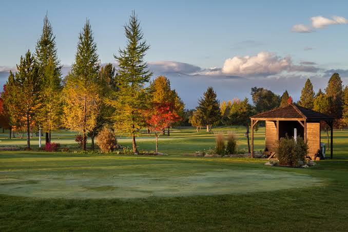 Larchmont Golf Course in Missoula