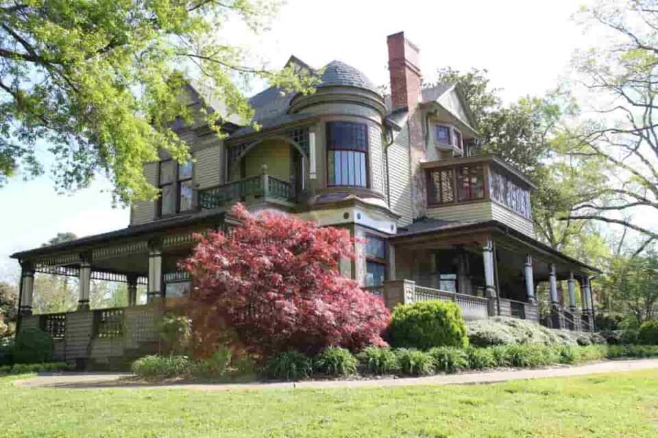 23 Best & Fun Things To Do In Hickory (NC) Travel Around