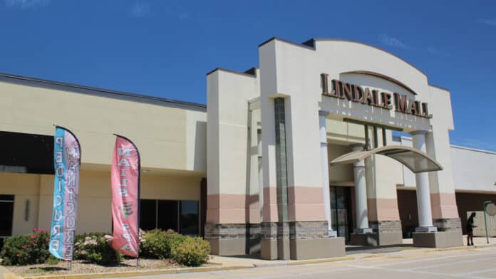 Lindale mall