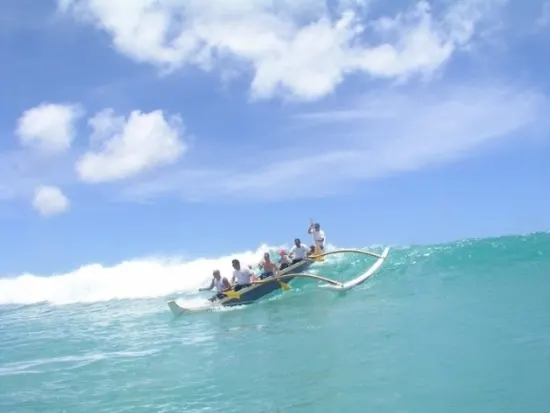 outrigger canoe rides, Waikiki