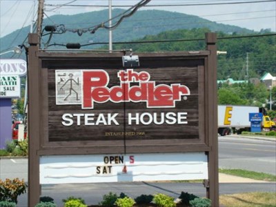 The peddler steakhouse boone