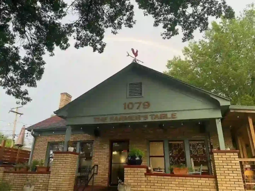 The Farmer's Table Cafe