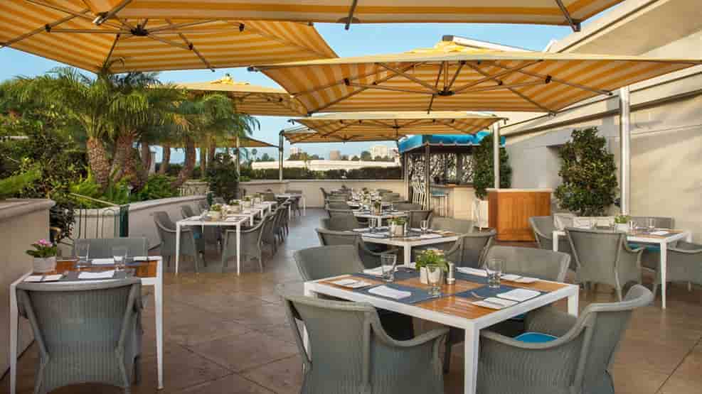 Rooftop Restaurants in Los Angeles